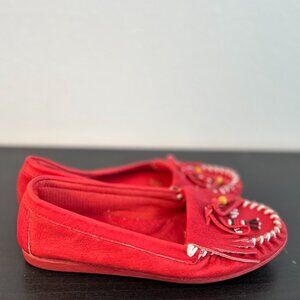 Women's Kilty Hardsole Moccasins Size  8M